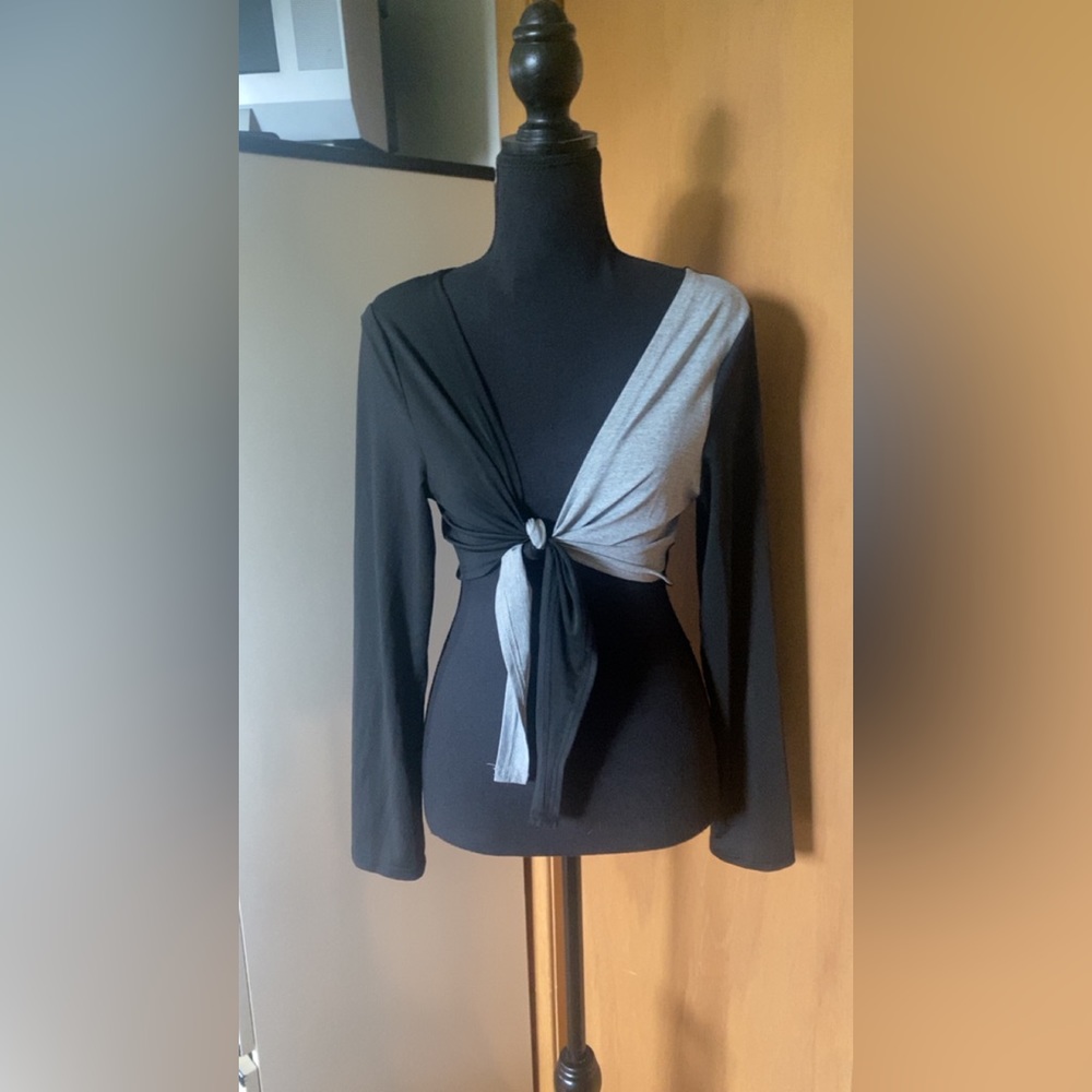 Wrap top - Picture 2 of 7